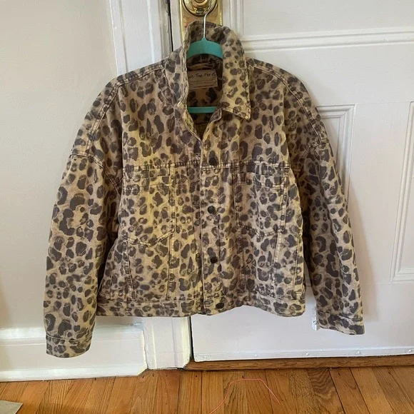 NWT! Free People Leopard Print Denim Jacket - Picture 1 of 9